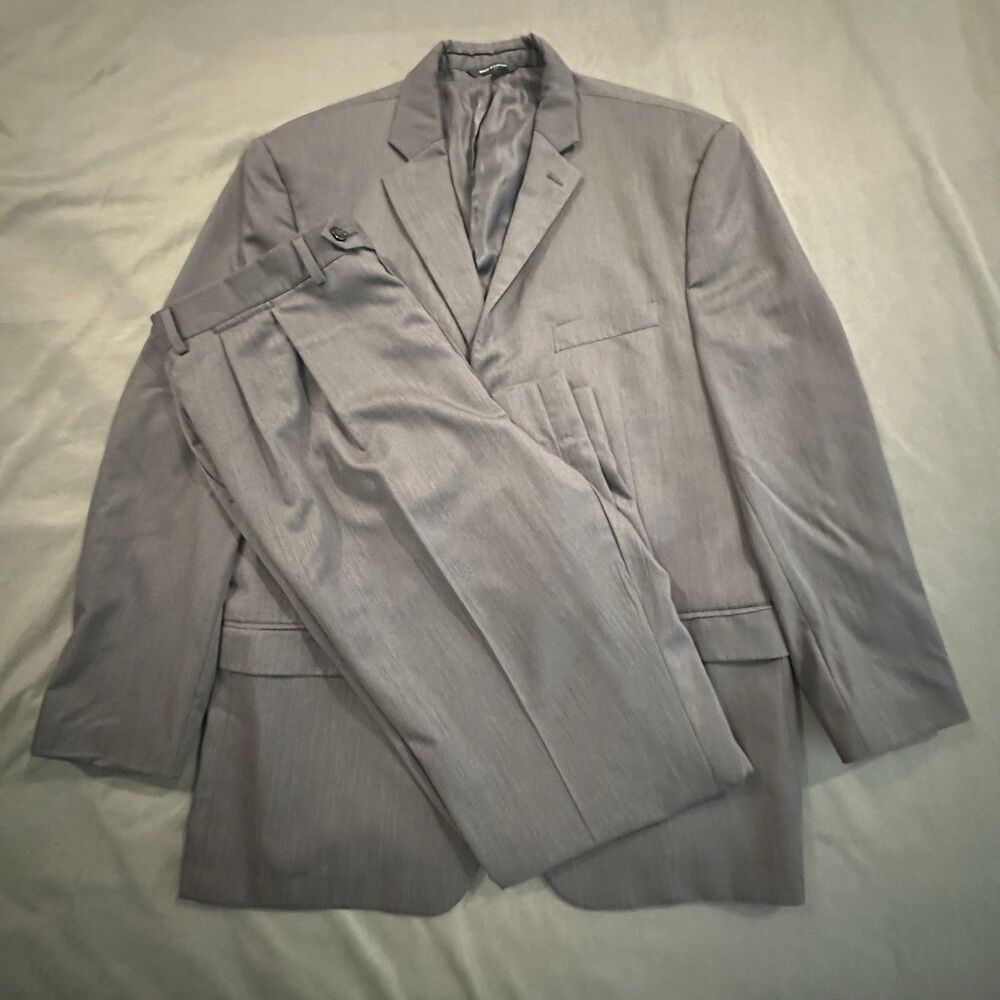 Ralph Lauren Suit Jacket Men's 48L 100% Wool 2 Piece Pleated Pants 37x30.5 Gray